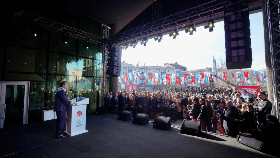 İBB Başkanı Ekrem İmamoğlu Üsküdar'daki kreş açılışına katıldı